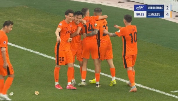 玉昆4-2領(lǐng)先新鵬城！杜加利奇冒頂，徐宏杰得球抽射破門