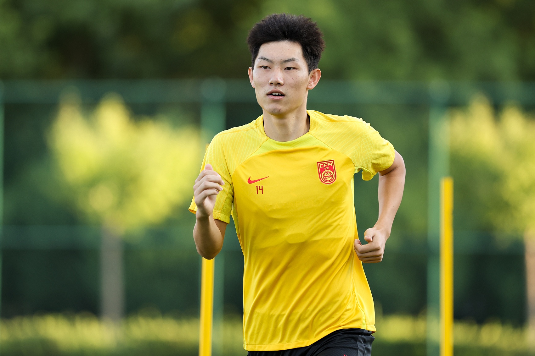 魯媒：泰山隊(duì)抵達(dá)梅州五外援齊整，四名國腳可出戰(zhàn)史松宸隨隊(duì)