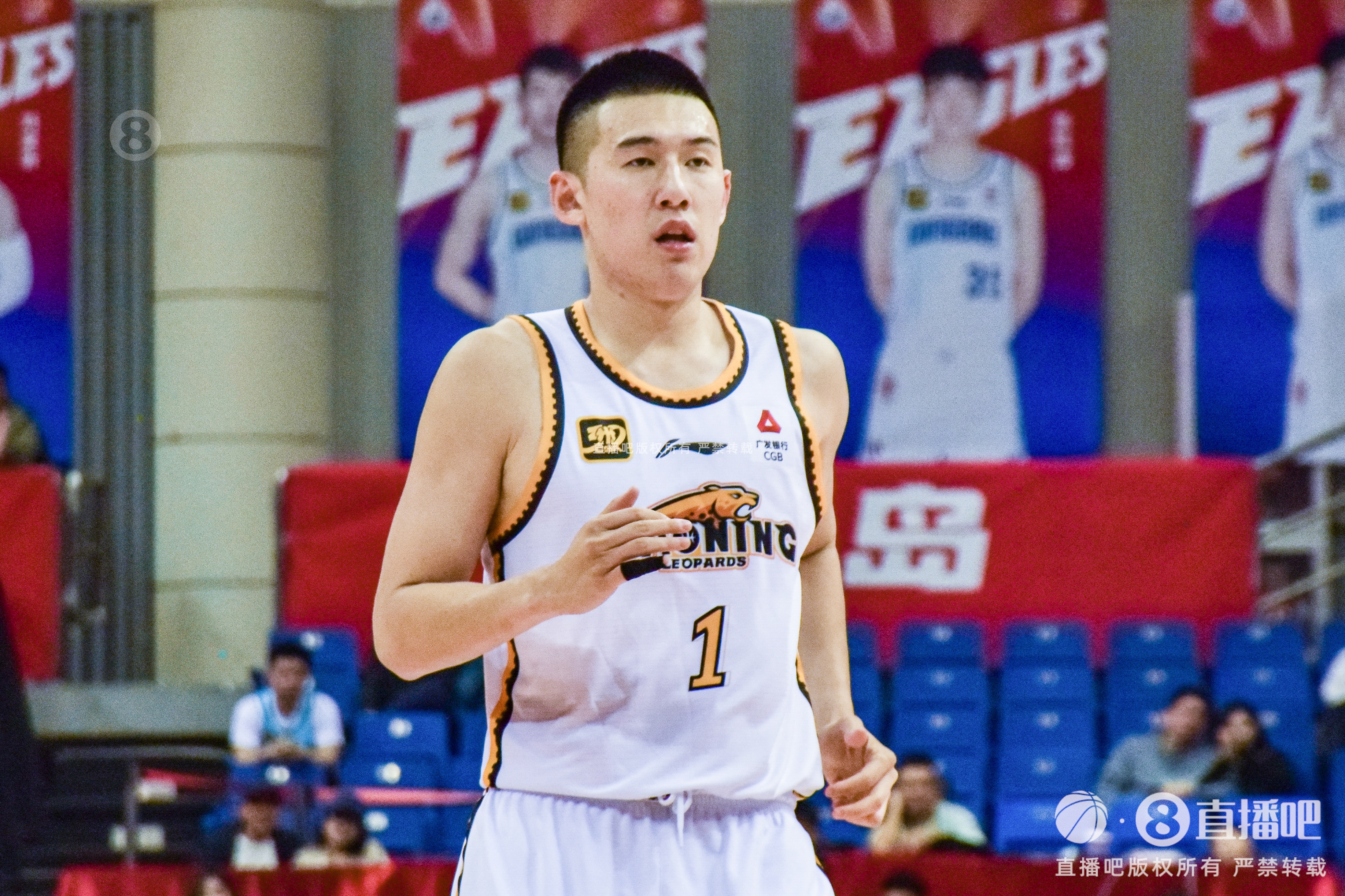 板凳匪徒！付豪替補5分鐘3中3拿到7分 正負值+15
